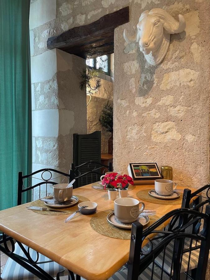 Le Relais, La Dormance, Le Bois Dormant Otel Châteauvieux Dış mekan fotoğraf