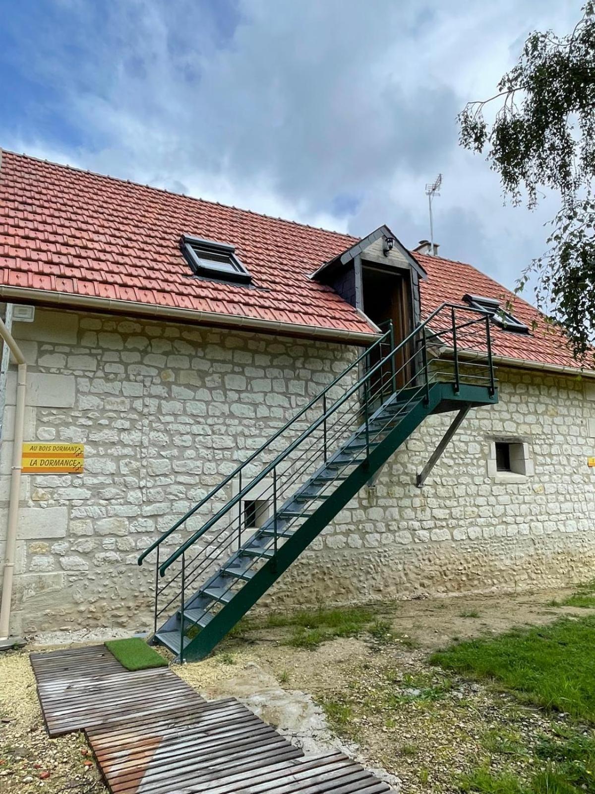 Le Relais, La Dormance, Le Bois Dormant Otel Châteauvieux Dış mekan fotoğraf